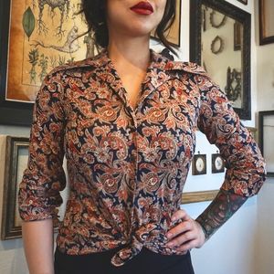 ACT lll Beautiful Vintage Paisley Blouse